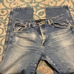 Wrangler George Strait Collection 33x32